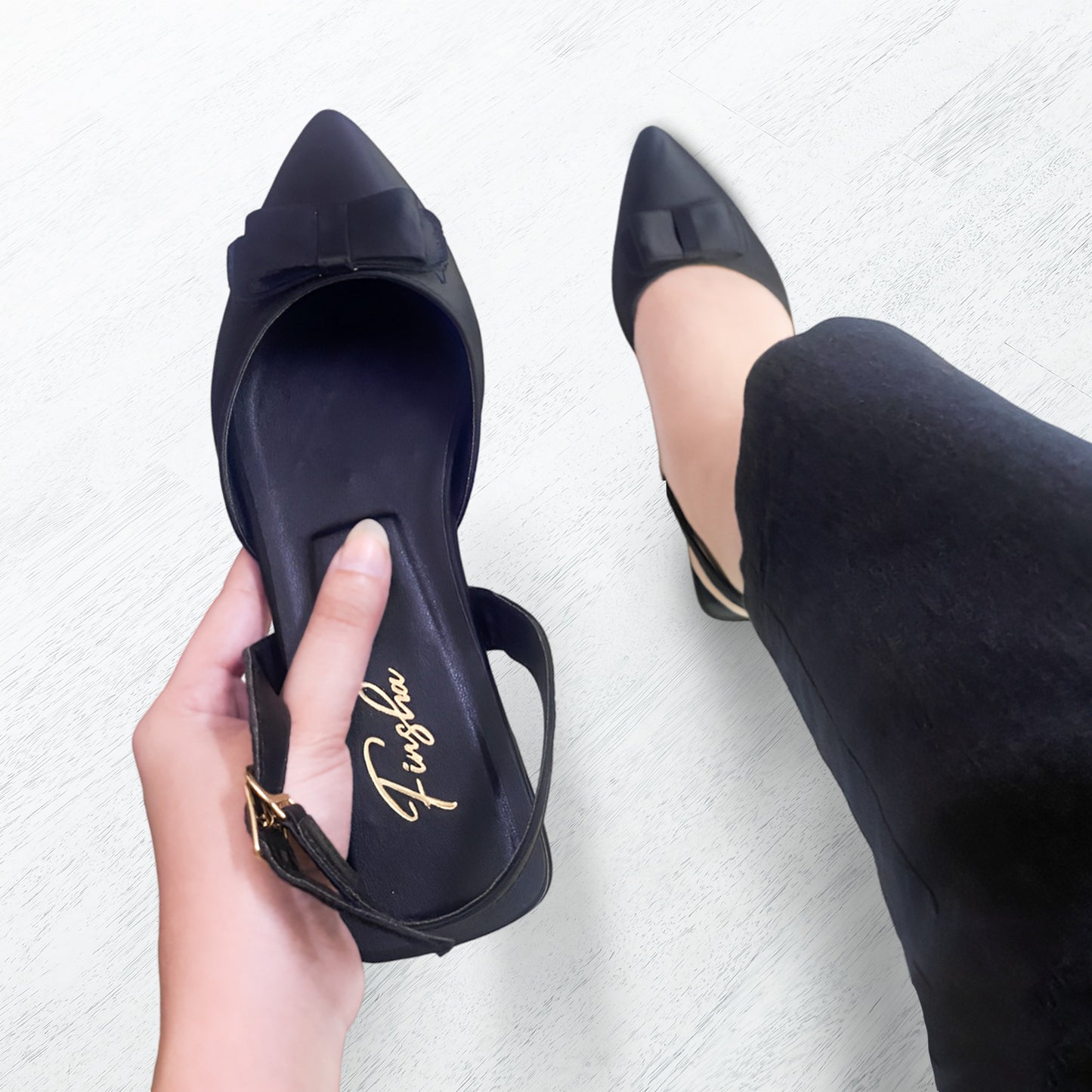 LINKA FLAT MULE - BLACK