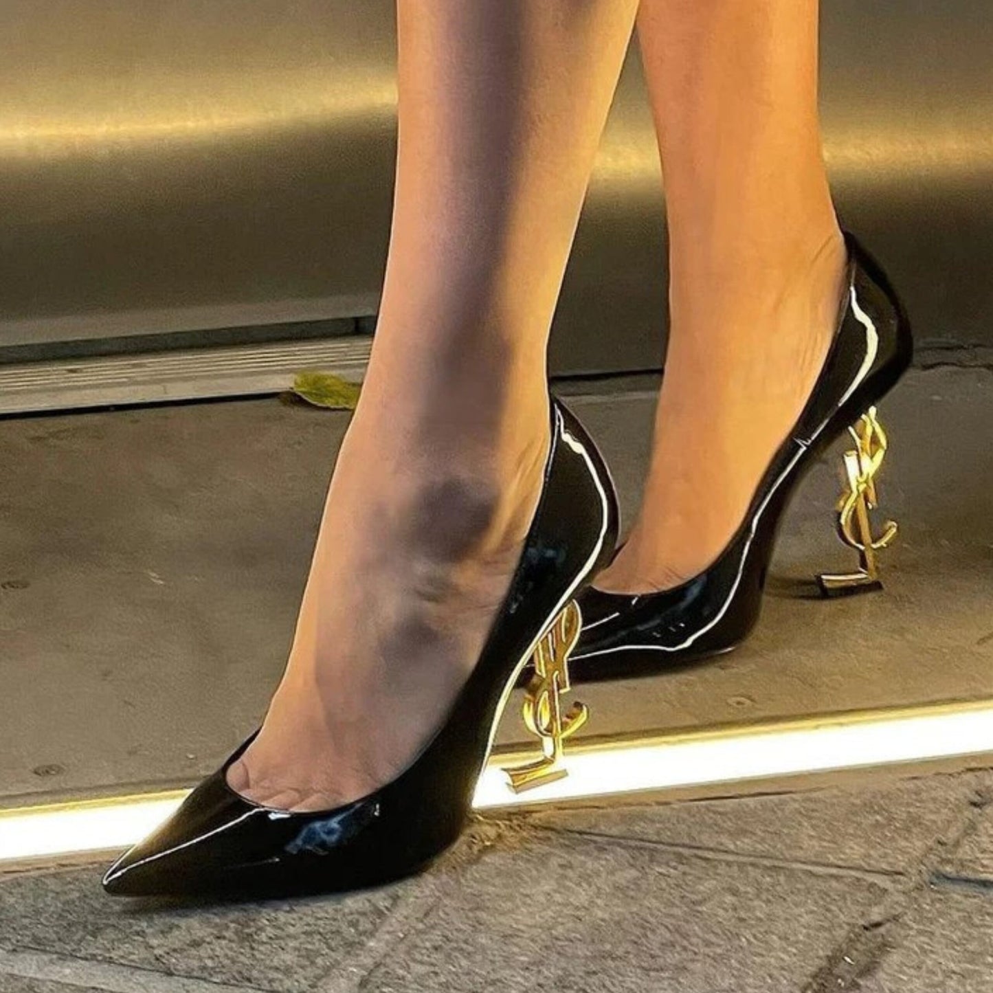 YSL COURT SHOE - BLACK