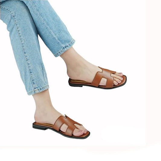 HELLEN FLAT SLIPPER - BROWN