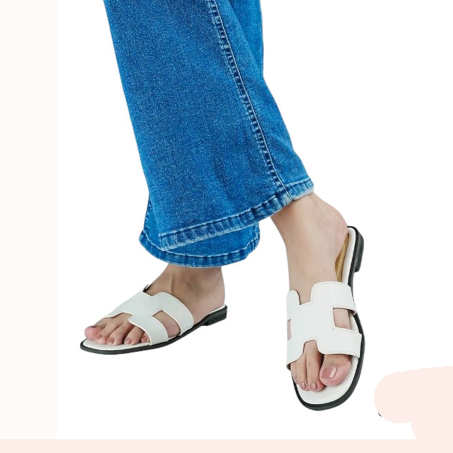 HELLEN FLAT SLIPPER - WHITE