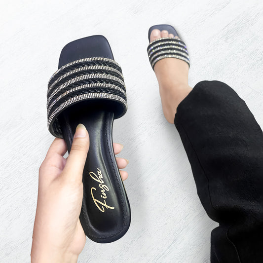 LYDIA SLIPPER - BLACK