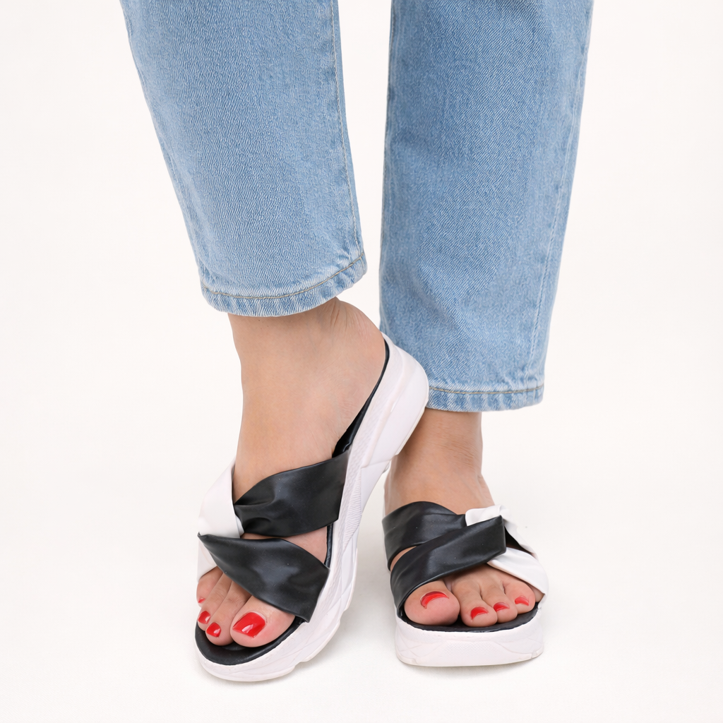 Brown block heel slipper from Finsha Shoes, featuring a chunky design for comfort and stylish wear.