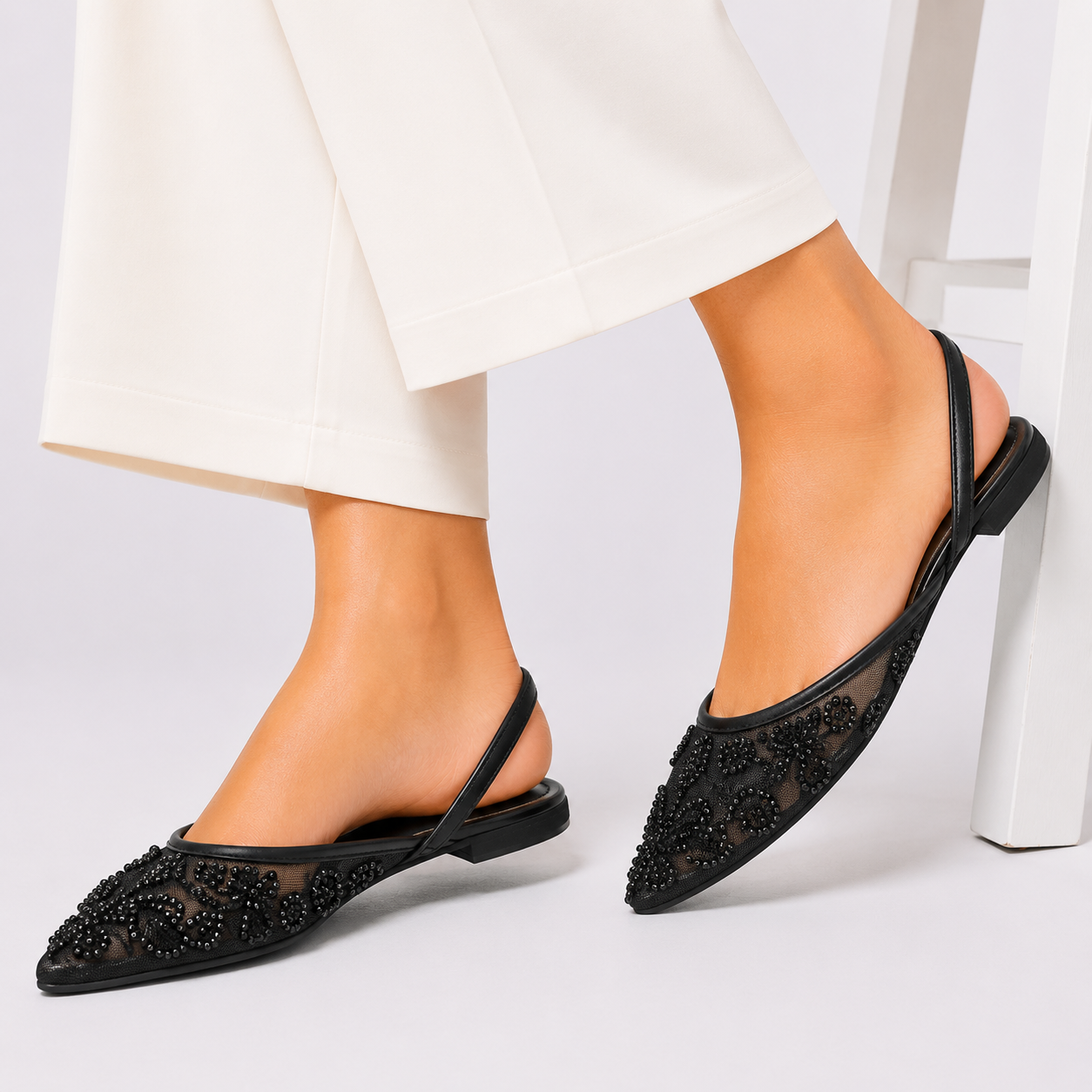 Embroidered Flat Toe
