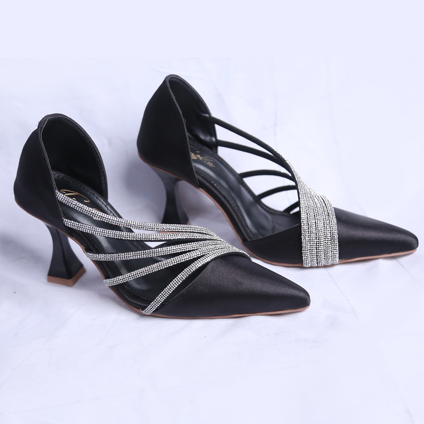 ISABELLA HEELS SANDAL - BLACK