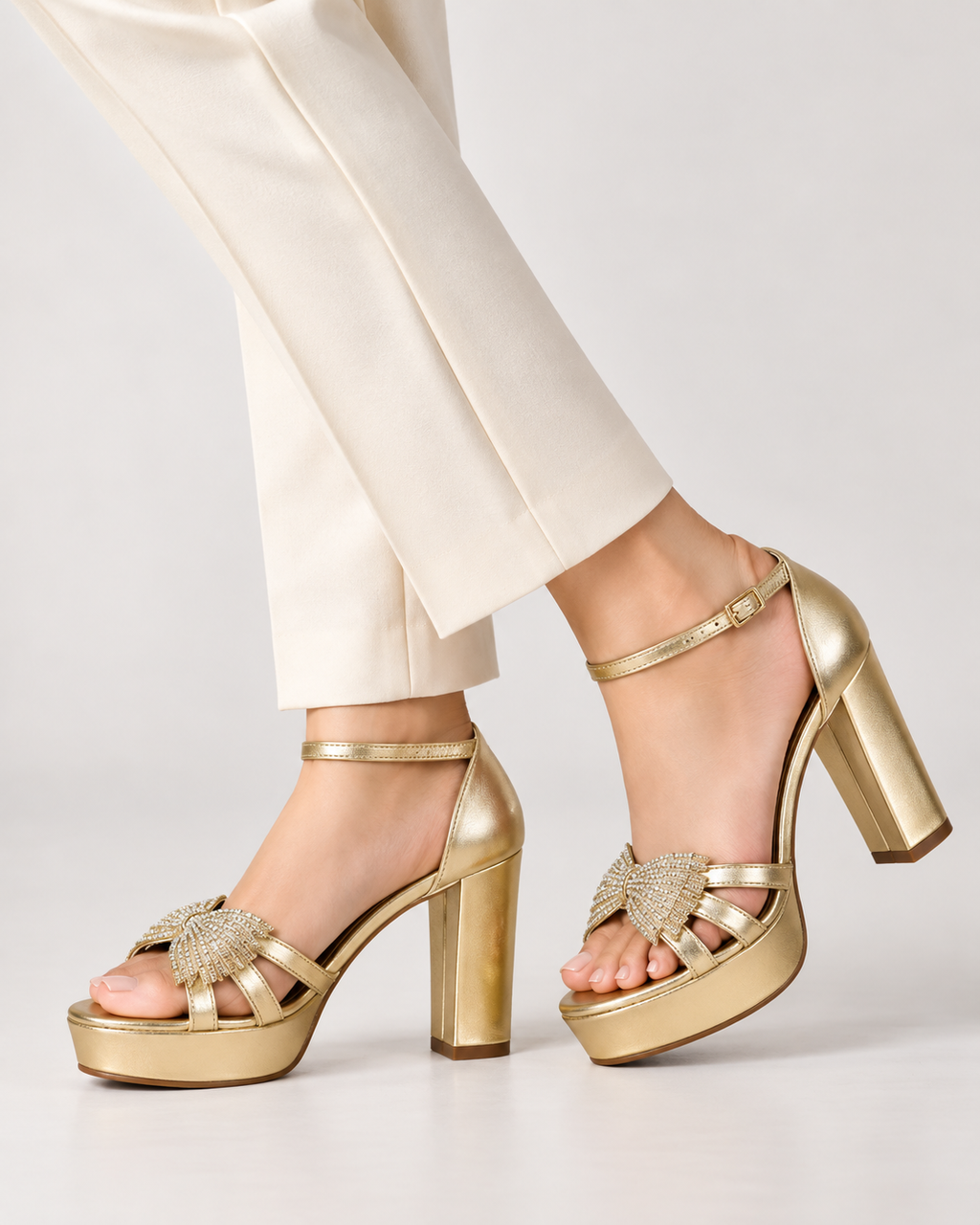 LYNIX 5 INCH PLATFORM HEEL