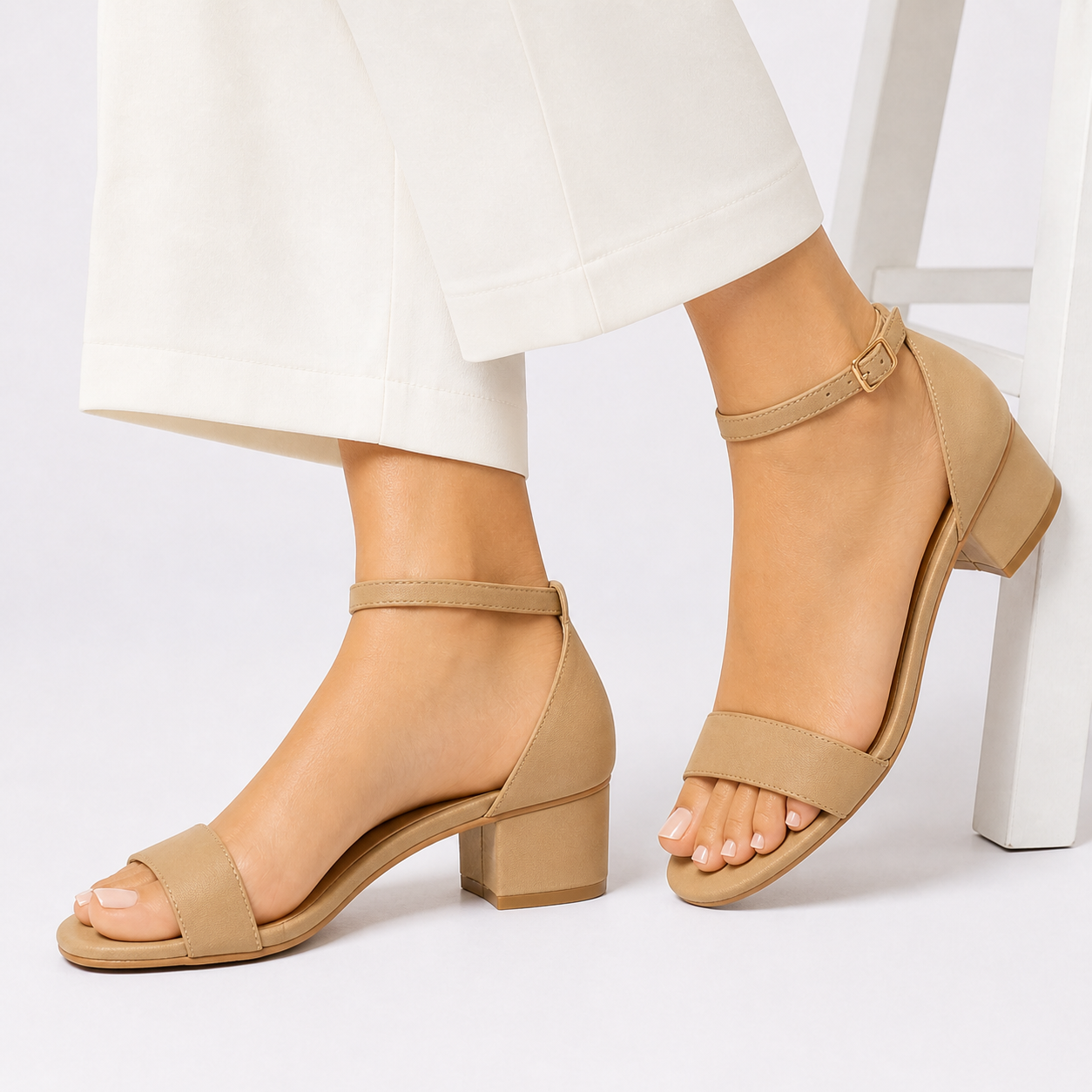 SINGLE STRAP BLOCK HEEL